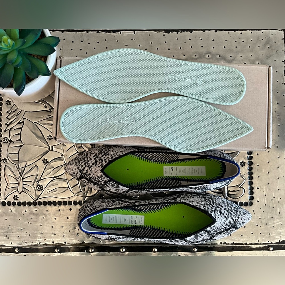 NIB Rothy's The Point Flats in Python, Size 9 - Picture 6 of 7